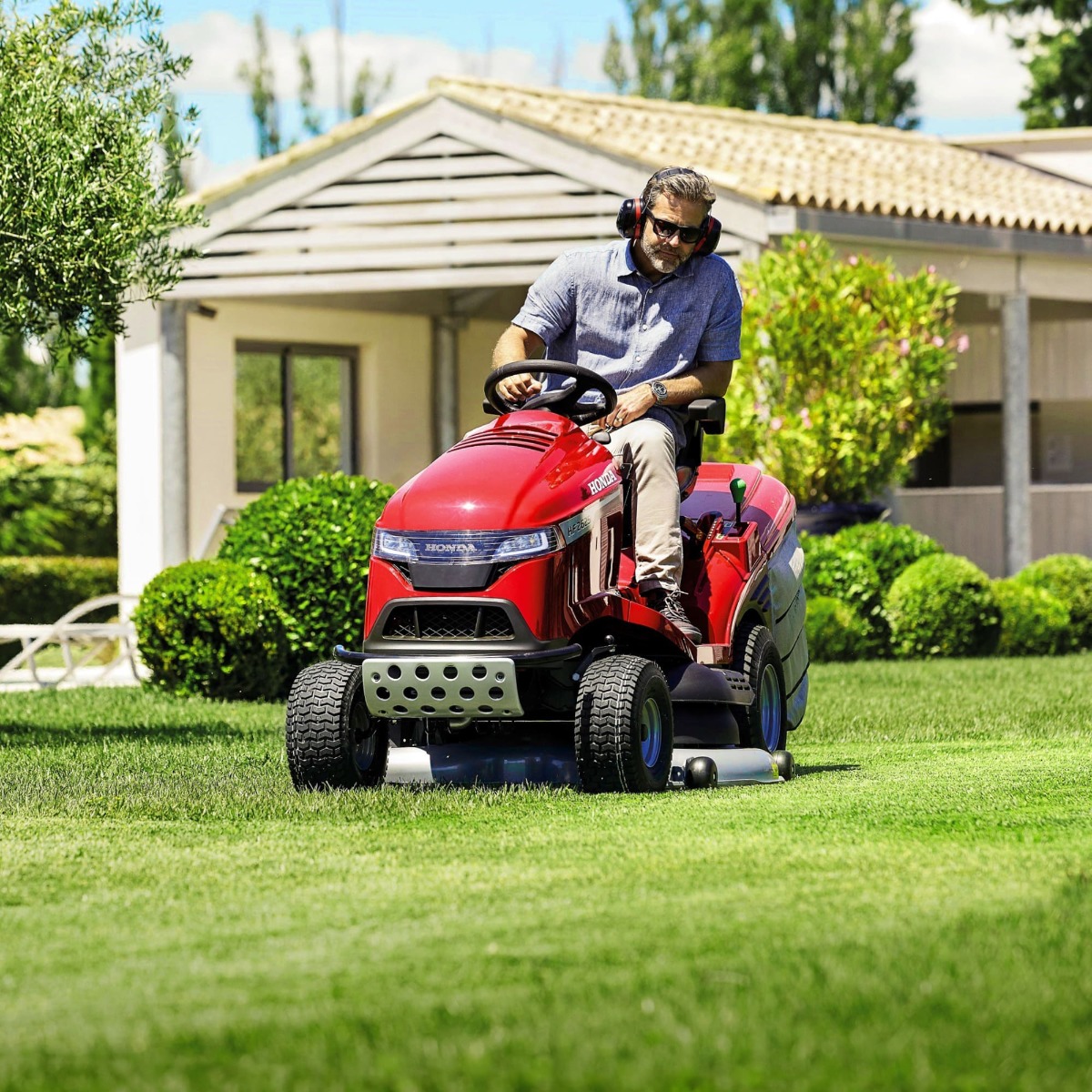 Ride-on Mowers Honda_Outdoors_Product_Category_Banners_Square_Ride_On_Mowers_2000x2000