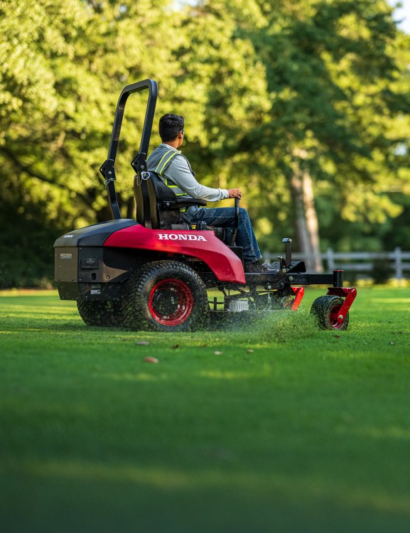 prozision-battery-ztr-mower-product-page-mobile-header-1600-x-2080